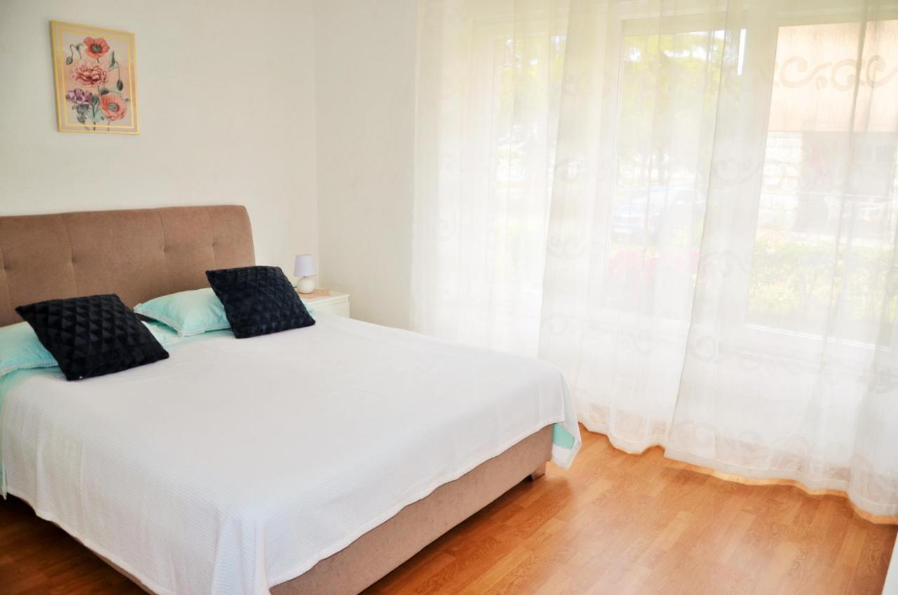Apartment Leo 乌马格 外观 照片
