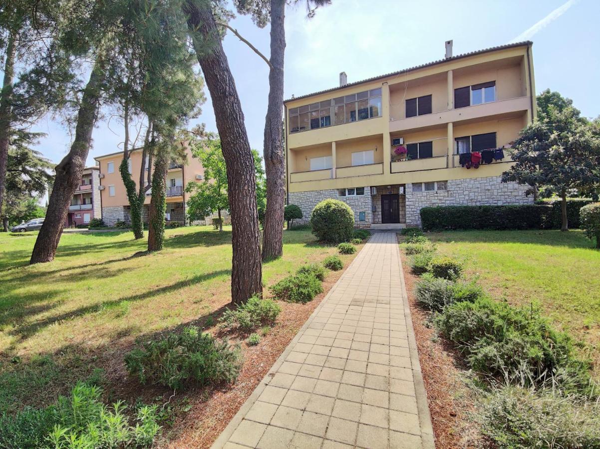 Apartment Leo 乌马格 外观 照片